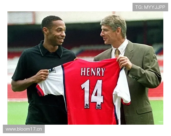 维尼修斯 vs 亨利:边锋影响力与时代适配性对比 维尼修斯 vs 亨利:边锋影响力与时代适配性对比