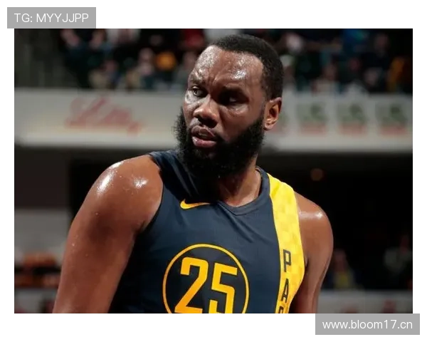 克里斯·理查兹近期表现稳健,防守端发挥稳定值得关注 克里斯·理查兹近期表现稳健,防守端发挥稳定值得关注