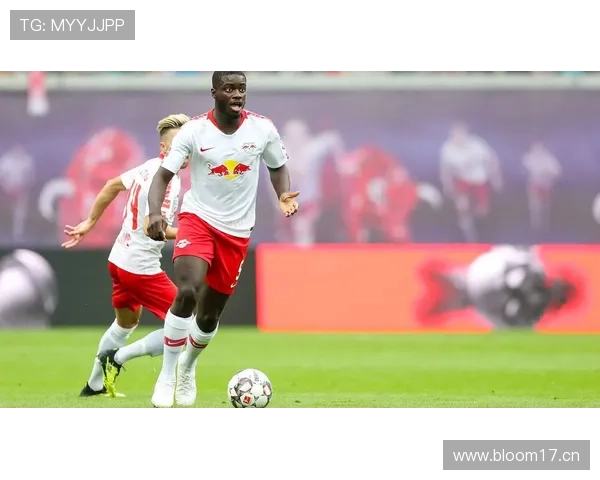 范戴克与乌帕梅卡诺在防线高度依赖下展现截球分散趋势